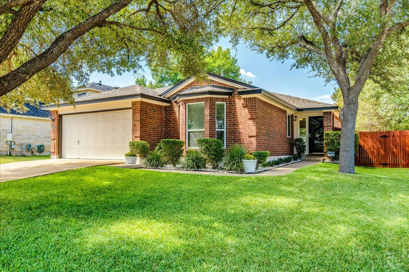 1327 Rosie Ln — exterior