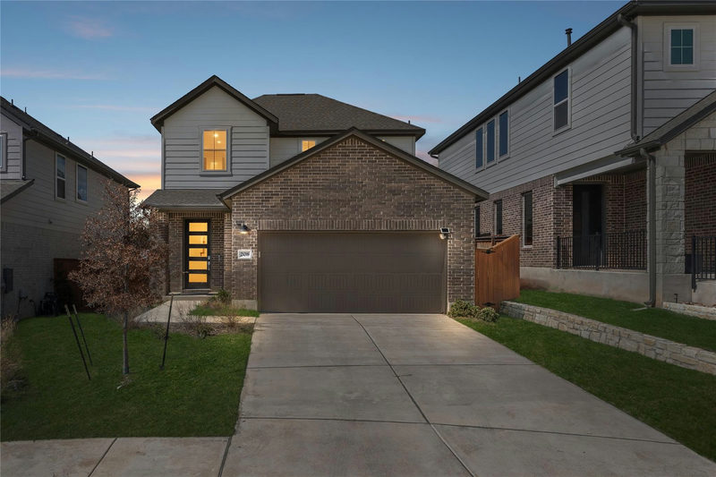 208 Table Top Bnd — exterior