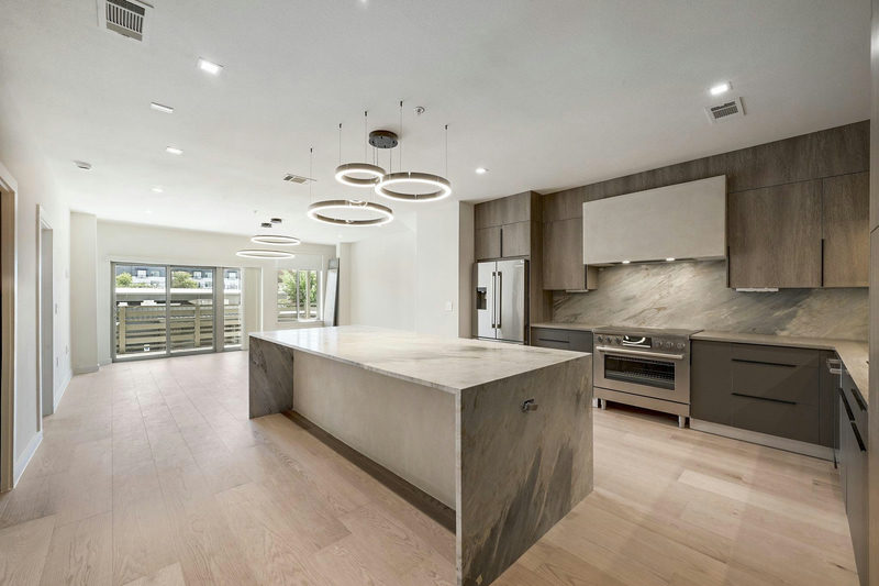 3600 S Lamar Blvd #202 — exterior