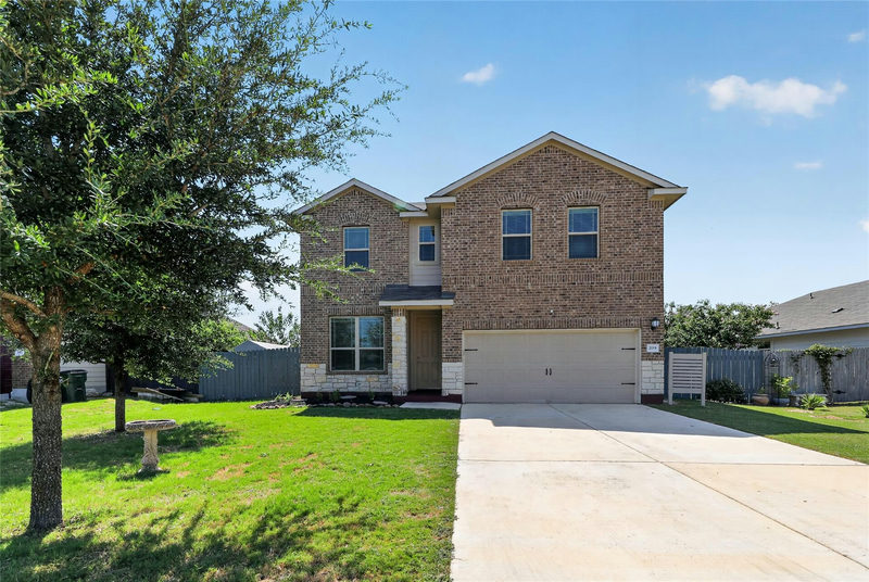 209 Evening Dusk Dr — exterior