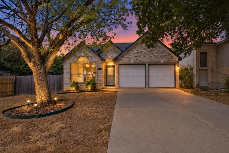 1206 Garden Path Dr — exterior