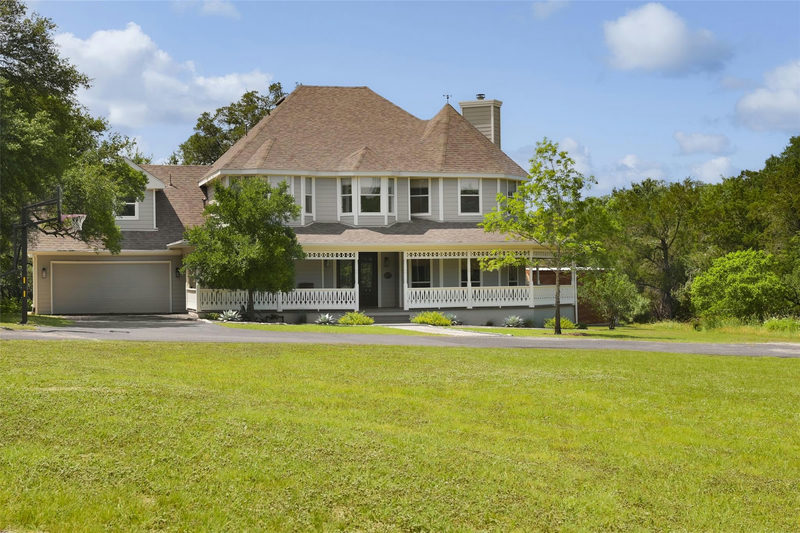 11505 Southwest Oaks — exterior