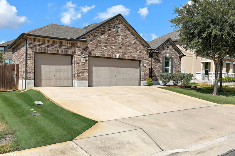 1026 Toltec Trl — exterior