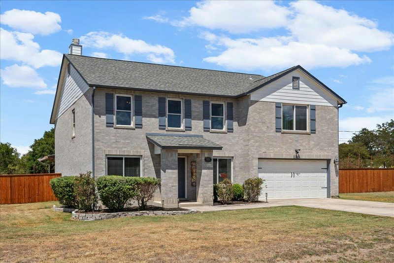 821 Bella Vista Cir — exterior
