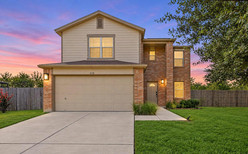 370 Holly Grove St — exterior