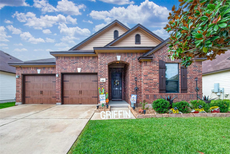 1017 Oatmeal Dr — exterior