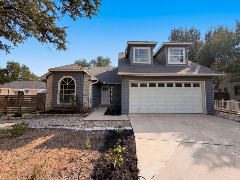 6305 Weeks Cv — exterior