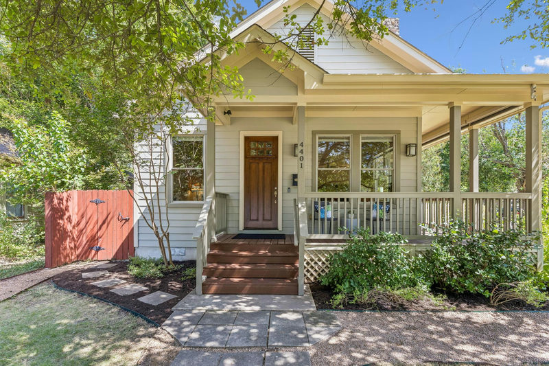 4401 Avenue C — exterior
