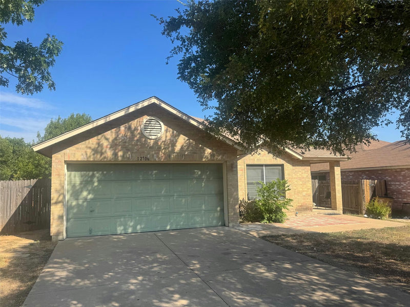 12706 Blaine Rd — exterior