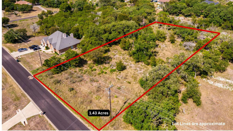 2722 Leslie Ln — exterior