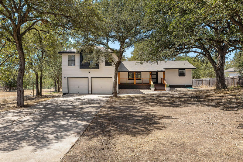 349 Forest Lake Dr — exterior