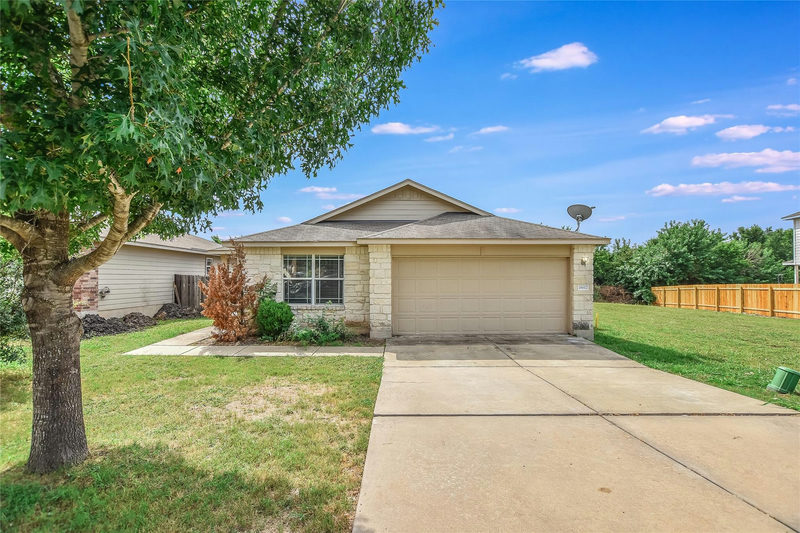 18612 Great Falls Dr — exterior