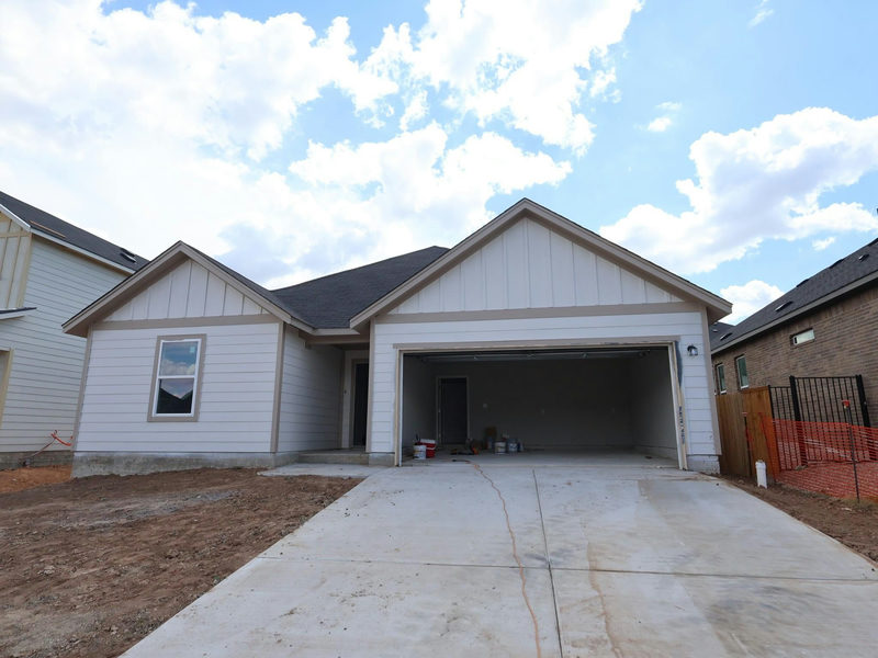 4513 Bridal Veil Dr — exterior