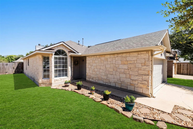 101 Cotton Creek Way — exterior