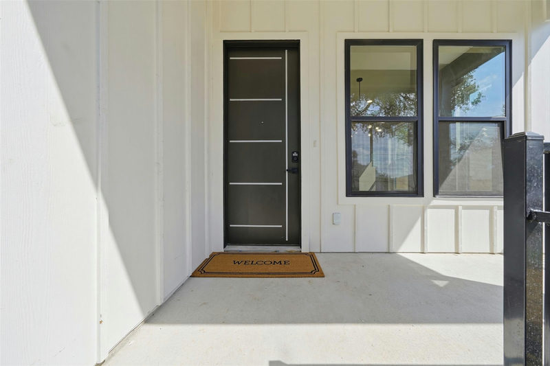 22008 Plockton Dr — exterior