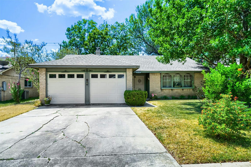 7112 Windrift Way — exterior
