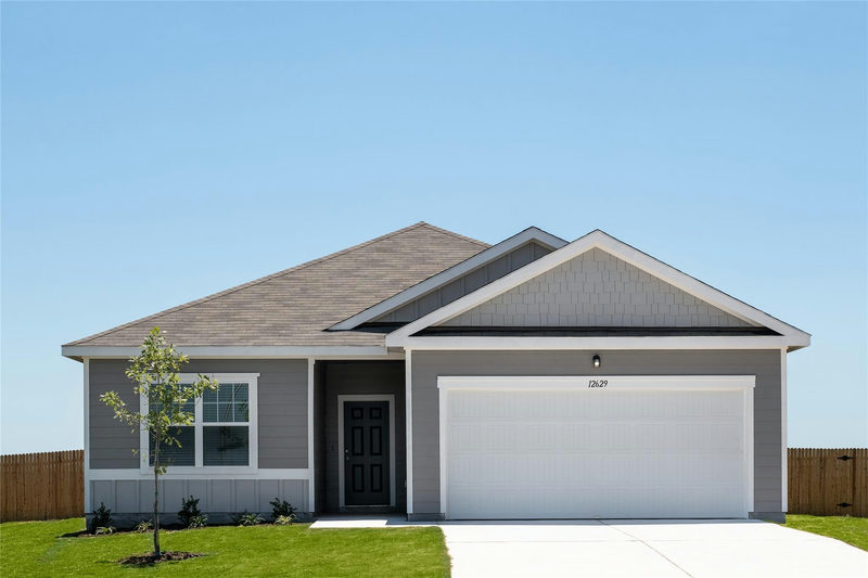 105 Clovis Cv — exterior