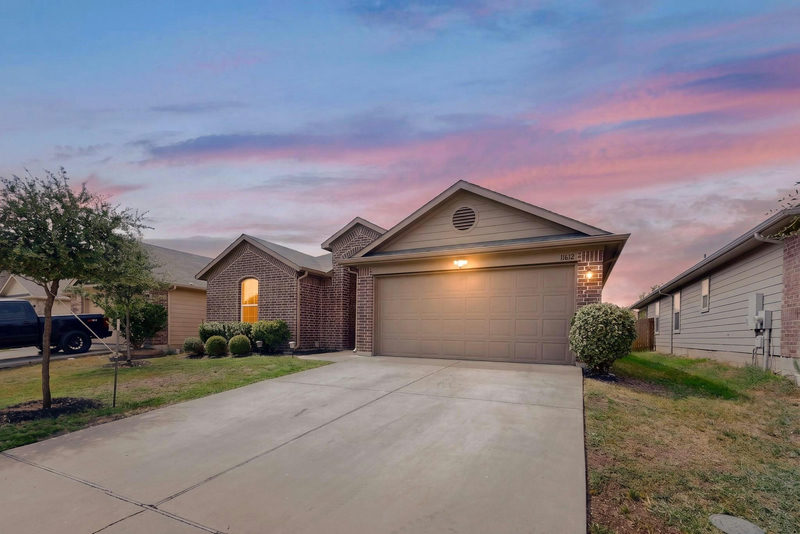 11612 Andesite Rd — exterior