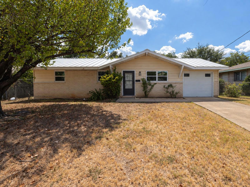 1611 Wheless Ln — exterior