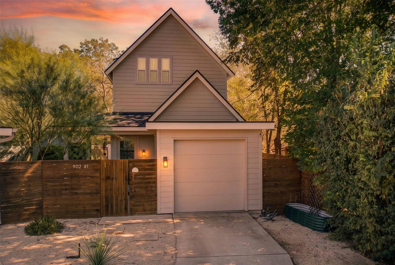 902 Plateau Cir #1 — exterior