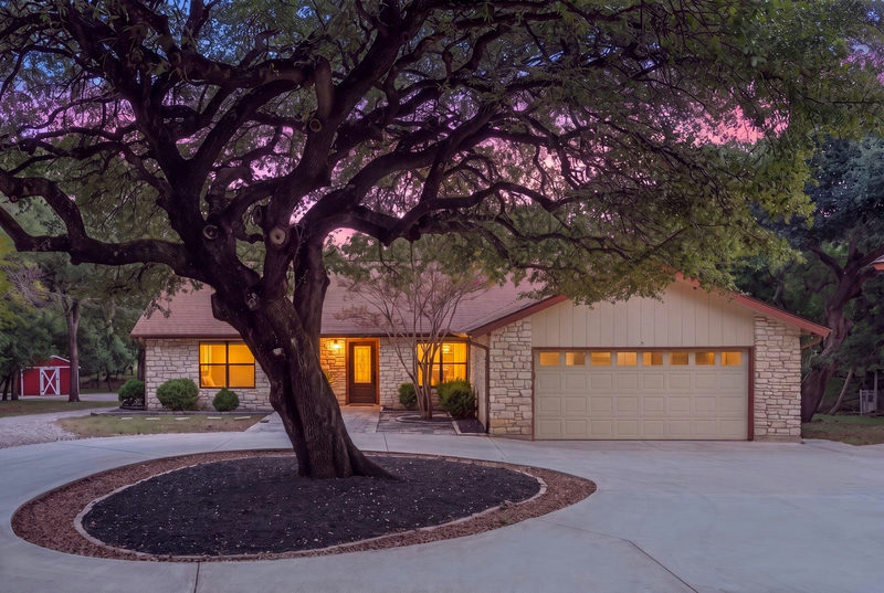 4300 Las Plumas Ct — exterior