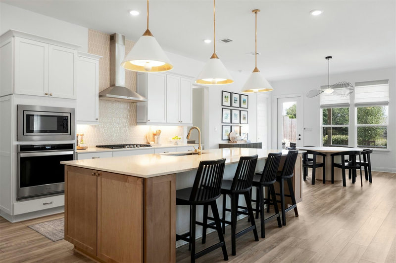 430 Barnhill Loop