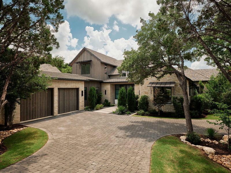 4320 Amarra Dr