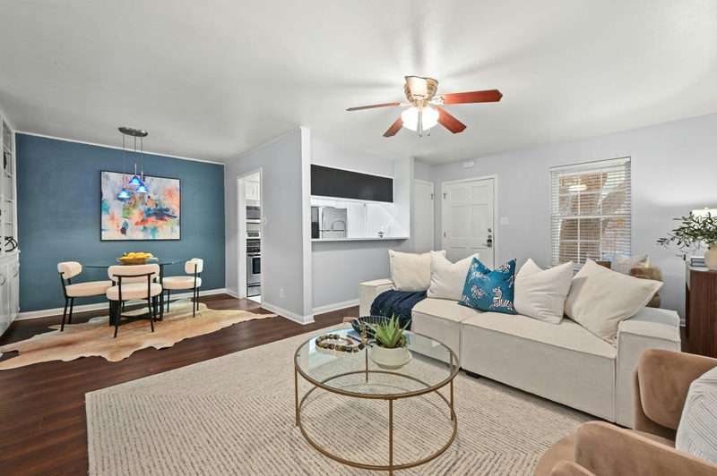 1240 Barton Hills Dr #116 — exterior