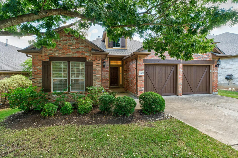 7405 Brecourt Manor Way — exterior