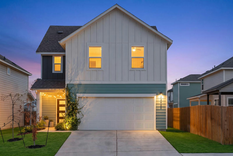 2905 Saint Regis Dr — exterior