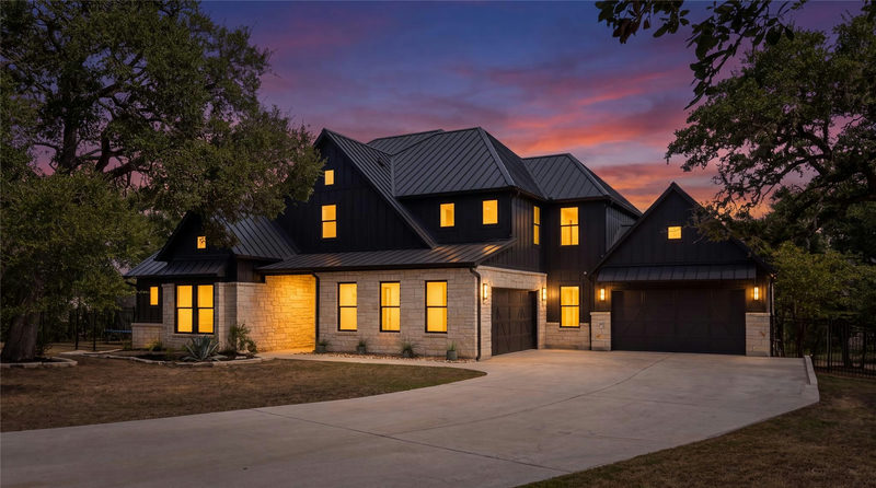 461 Crosswater Ln — exterior