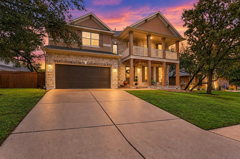 343 Drury Ln — exterior