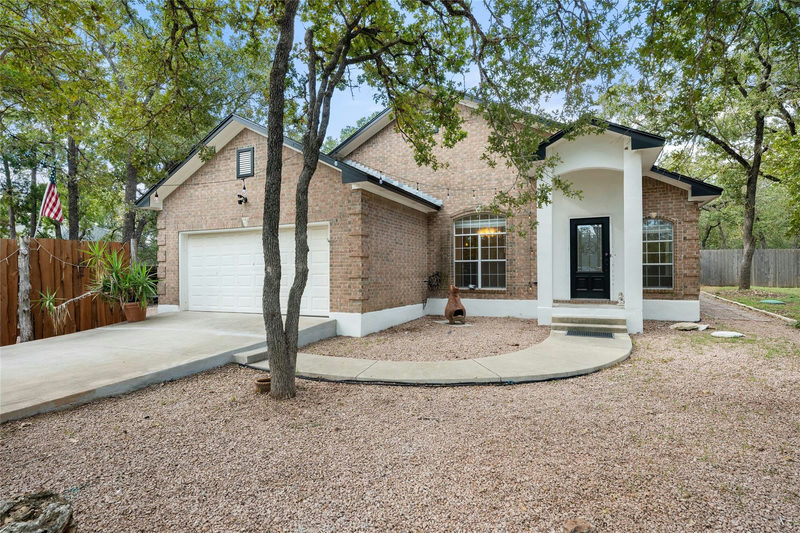 275 W Oak Loop — exterior