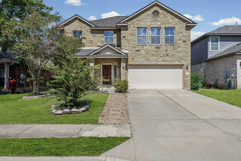 1704 McClannahan Dr — exterior