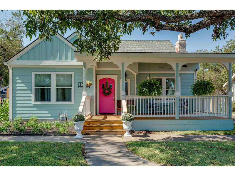 1709 Lexington St — exterior