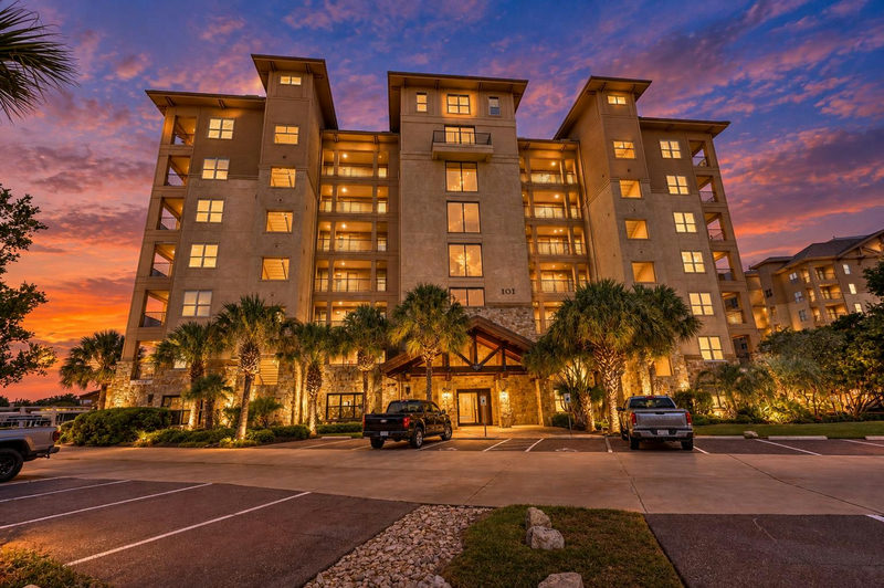 101 West Bank Dr #23 — exterior