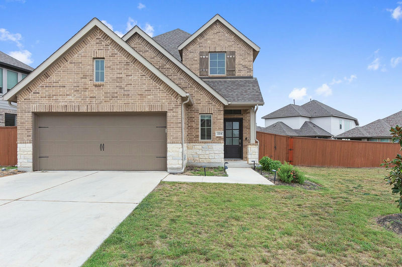 224 Rosebush Dr — exterior