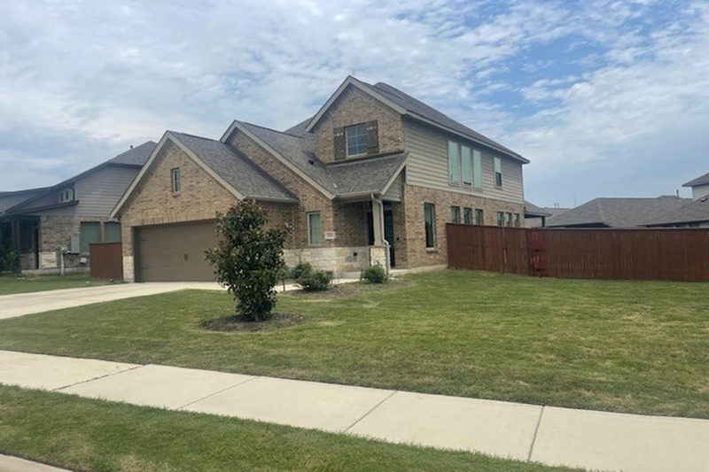 224 Rosebush Dr — exterior