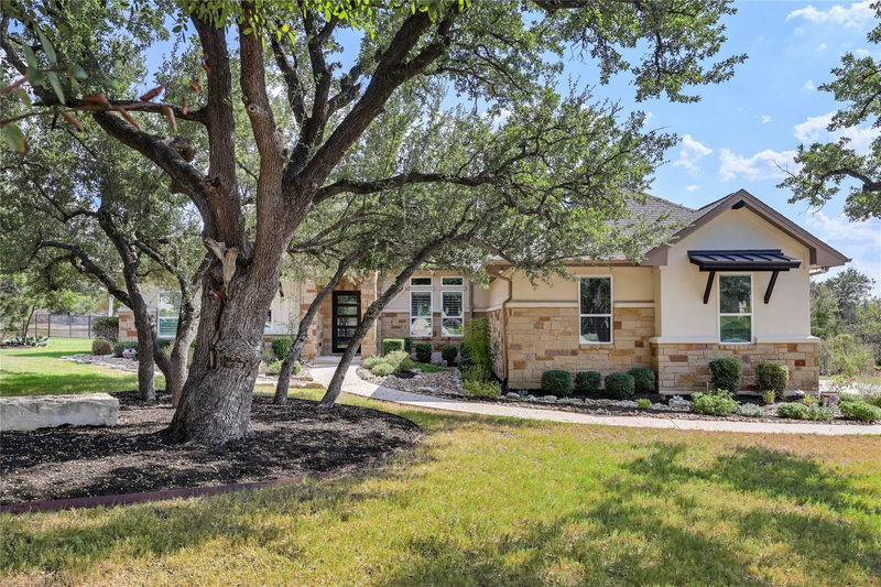 304 Aldea Cv — exterior