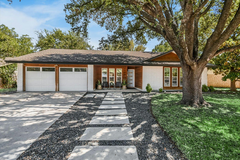 1700 Colony Creek Dr — exterior