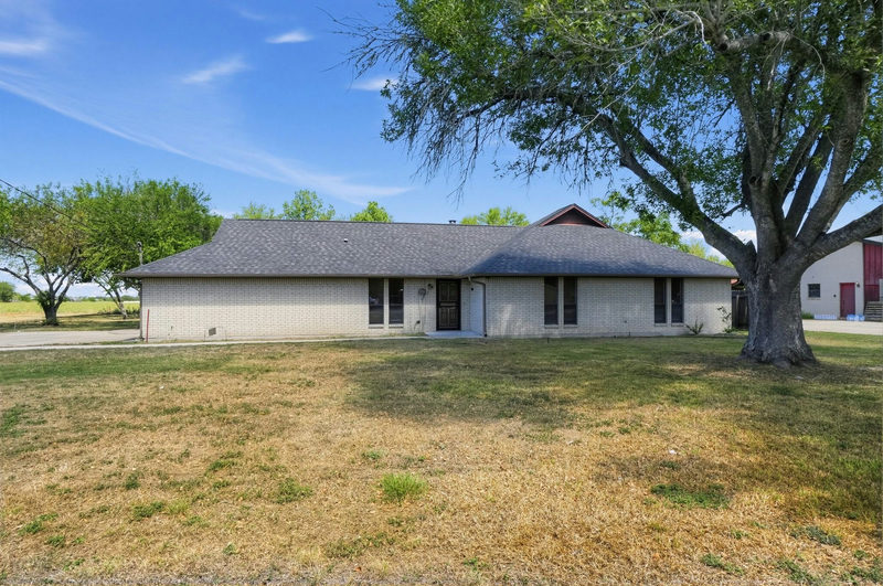 1419 W San Antonio St — exterior