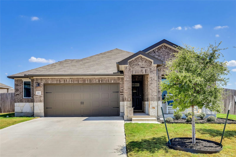 100 Contrada Grace Ln — exterior