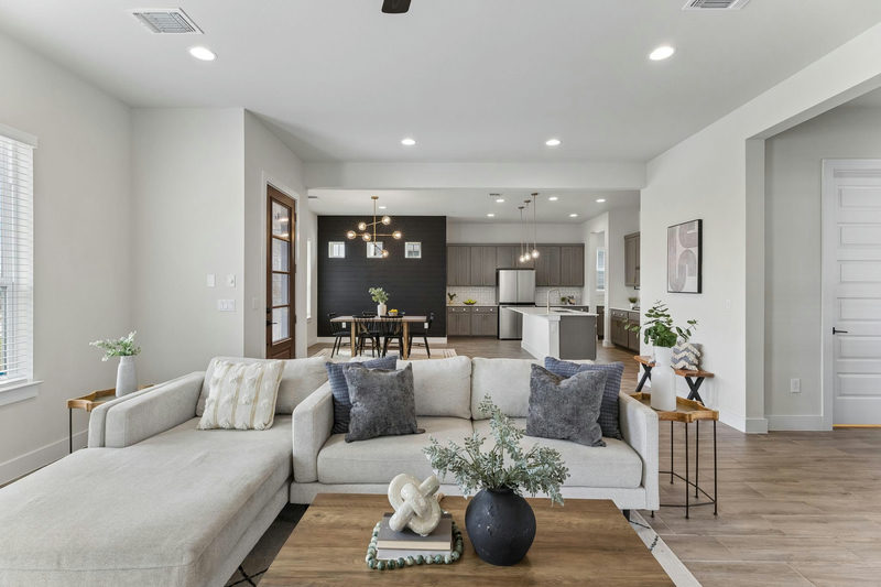 8500 Apogee Blvd — exterior