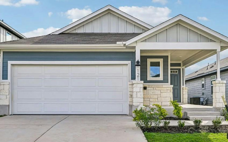 121 Woodbrook Dr — exterior