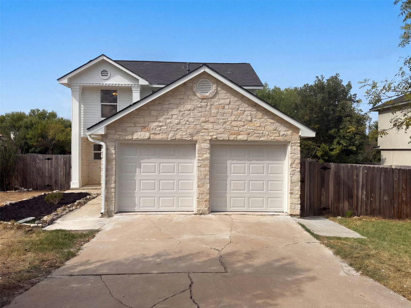 1200 Green Terrace Dr — exterior
