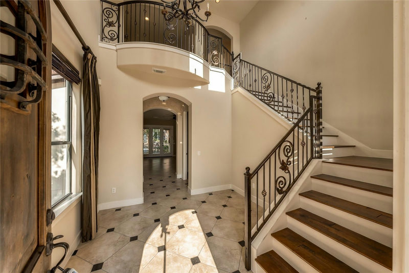 1036 Liberty Park Dr #20 — exterior