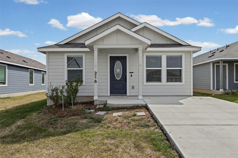 216 Hellcats Way — exterior