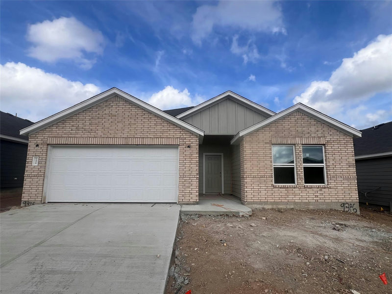 9316 Furman Dr — exterior