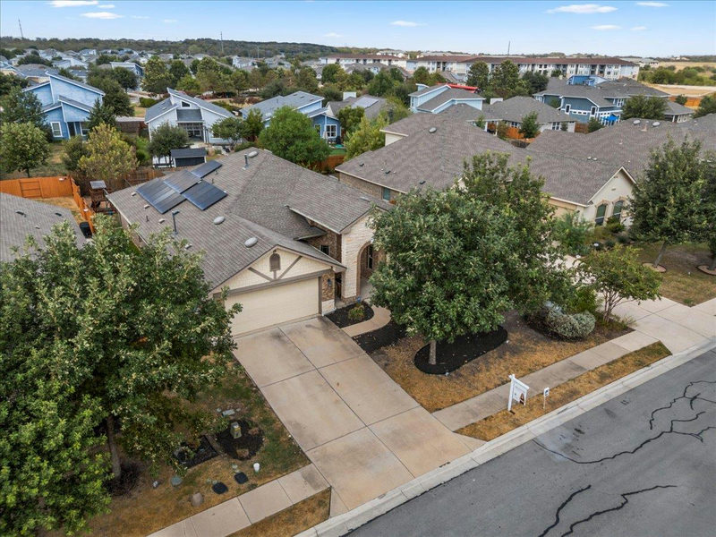 7212 Garnet Mill Ln — exterior