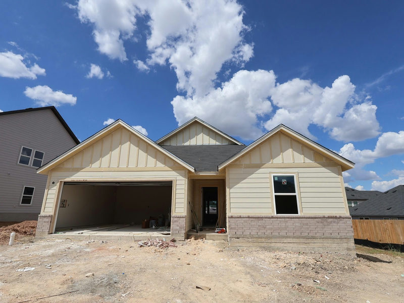 4712 Lava Island Dr — exterior
